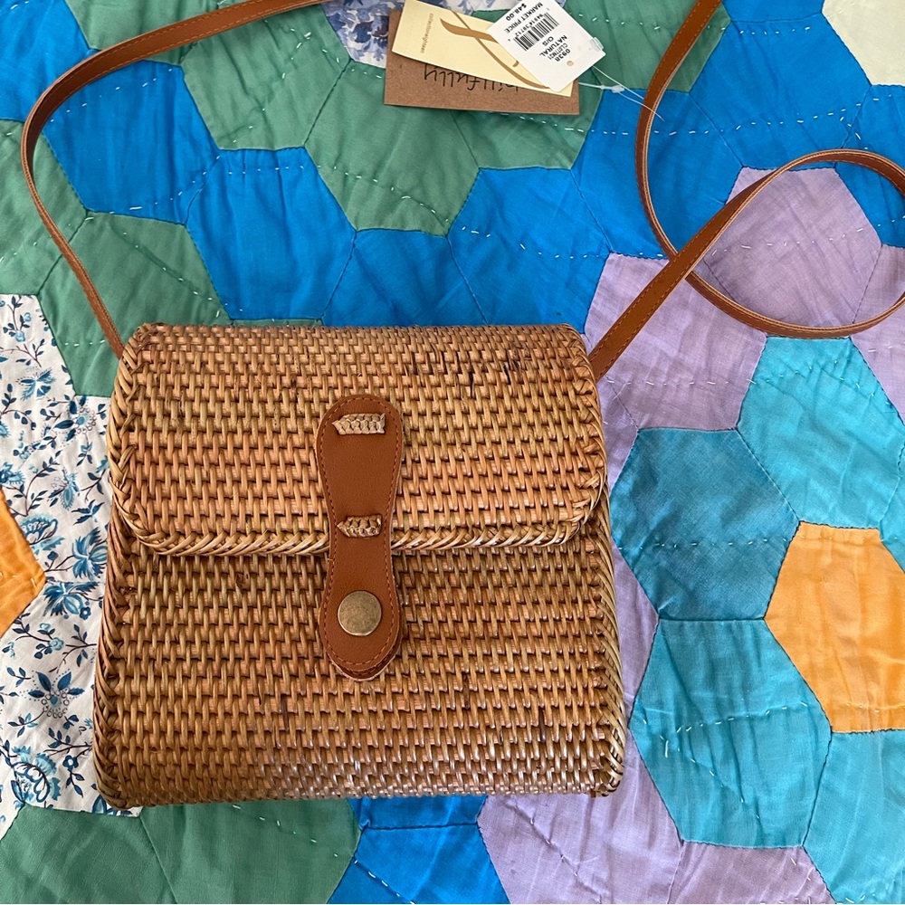 Grass/Rattan purse